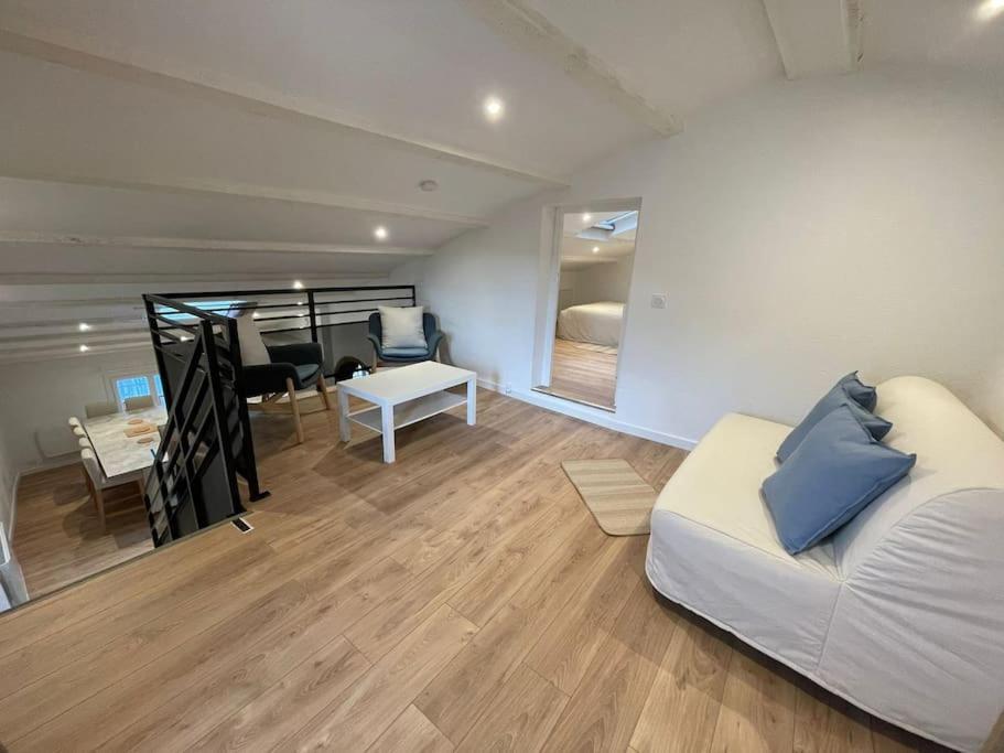 Duplex Sous Les Toits Apartamento Riez Exterior foto